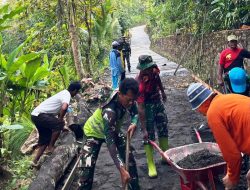 Pengerjaan Rabat Beton Jalan Padukuhan Senden