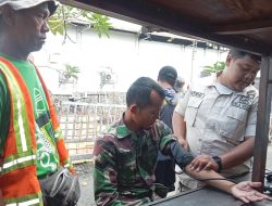 Tim Kesehatan Satgas TMMD Sengkuyung Tahap II Tahun 2026 Lakukan Cek Kesehatan Untuk Warga
