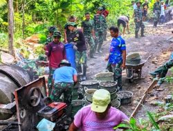 Meski Hari Libur Satgas TMMD dan Masyarakat Tetap Kerja