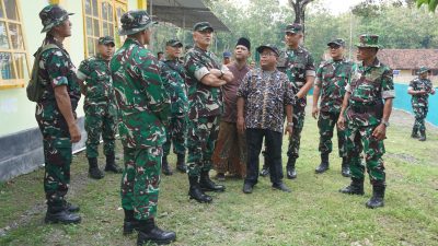 Aster Kasad Tinjau Pelaksanaan Program TMMD Reguler 128 di Kalurahan Sidorejo Kapanewon Lendah Kabupaten Kulon Progo