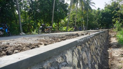 Pembangunan Talud Jalan Padukuhan Kwarakan Selesai