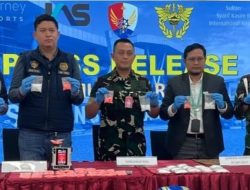 TNI AU dan Avsec Bandara SSK II Gagalkan Penyelundupan 919 Gram Sabu