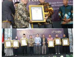 Wali Kota Padang Panjang Terima Anugerah Sahabat Pers Indonesia dari SMS