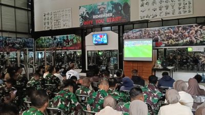 Melalui Nobar Piala Dunia 2026, Korem 072/Pamungkas Perkuat Kemanunggalan TNI dan Rakyat