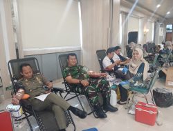 Prajurit Kodim 0735/Surakarta Turut Donor Darah di RSUD Dr. Moewardi