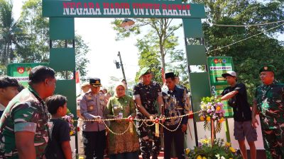 Danrem 072/Pamungkas Bersama Forkopimda Kebumen Resmikan Jembatan Garuda Merah Putih