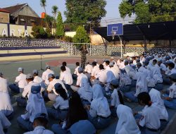 Rekrutmen Gratis, Danramil 04/Jebres Sosialisasikan Penerimaan Prajurit TNI AD kepada Masyarakat