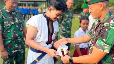 Dandim 0735/Surakarta Berikan Apresiasi Dan Penghargaan Kepada Anak Anggota Yang Berprestasi