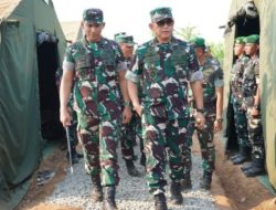 Danrem 072/Pamungkas Dampingi Pangdam IV/Diponegoro Kunjungi Yon TP 445/SGH di Purworejo