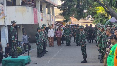 Sambut HUT ke-81 RI & HUT Ke-76 Kodam IV/Diponegoro, Kodim 0735/Surakarta Gelar Karya Bakti Bersih Sampah di Pasar Nusukan