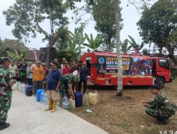 Korem 072/Pamungkas Salurkan 13 Ribu Liter Air Bersih Untuk Warga Lereng Merapi Yang Terdampak Kekeringan