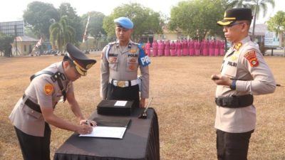Polres Banyuasin Gelar Sertijab Sejumlah Pejabat, Kapolres Banyuasin Tekankan Profesionalitas dan Pengabdian