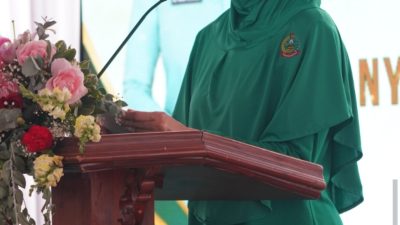 Ketua Persit KCK PD IV/Diponegoro Olahraga Bersama dan Berikan Pengarahan Persit Korem 072/Pamungkas