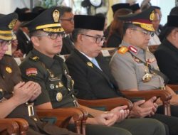Kasrem 072/Pamungkas Hadiri Pelantikan Pejabat Pemda DIY