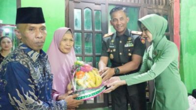 Menjelang HUT ke-65, Danrem 072/Pamungkas Gelar Anjangsana dan Beri Semangat Anggota yang Sakit