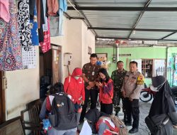 Susur Kampung” Bareng PMI, Babinsa & Tiga Pilar Nusukan Cek Kesehatan Warga Door to Door